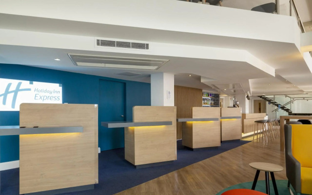 Holiday Inn Express - Edinburgh City Centre by IHG