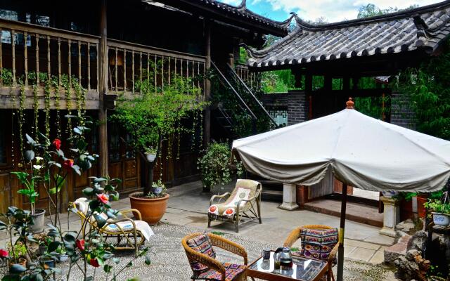 Lijiang Sleepy Inn