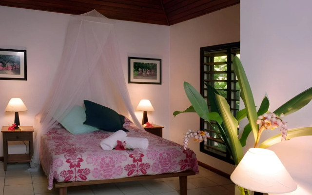 Poppys On The Lagoon