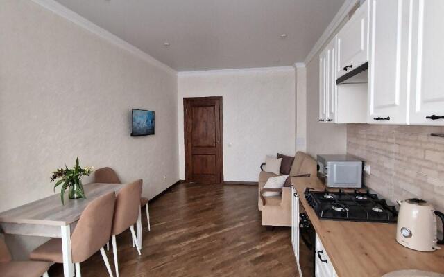 Flatirini (Флатирини) на проспекте Героев Отечества