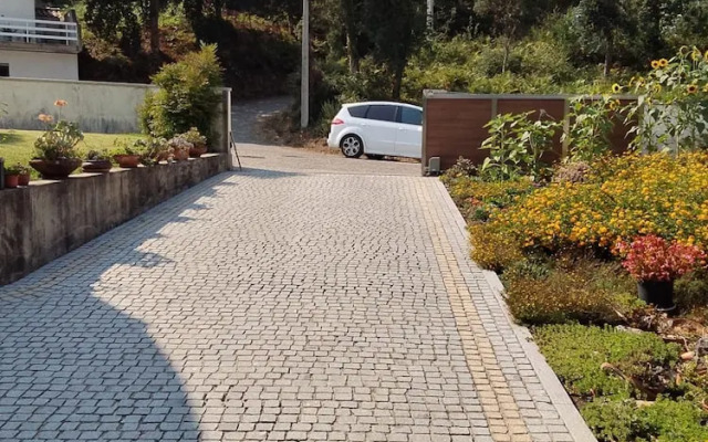 Sweet 3 Bedrooms Terrace Home Close Esposende