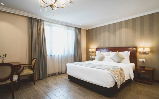 Sarova Woodlands Hotel