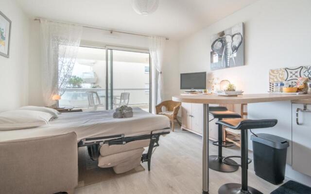 Studio vue mer, avec grande terrasse