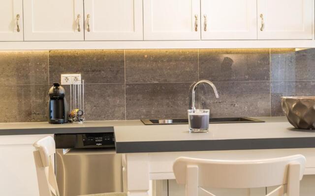 Comfortable and Spacious 2 bdr Apt