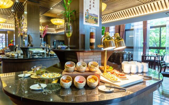 Hejing Zemeixuan Boutique Hotel