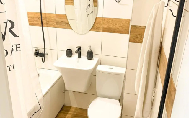 Birdie Home at Nauky metro