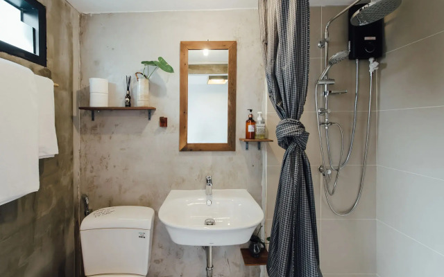 The Yard Hostel