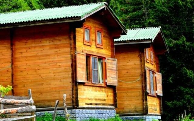 Ayder Kardelen Bungalov