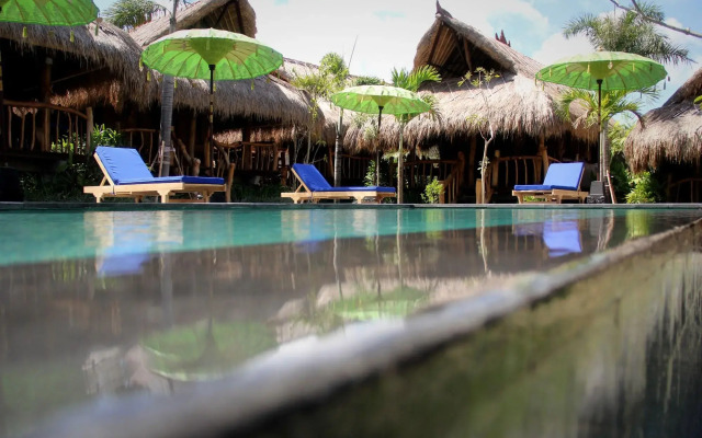 The Calmtree Bungalows