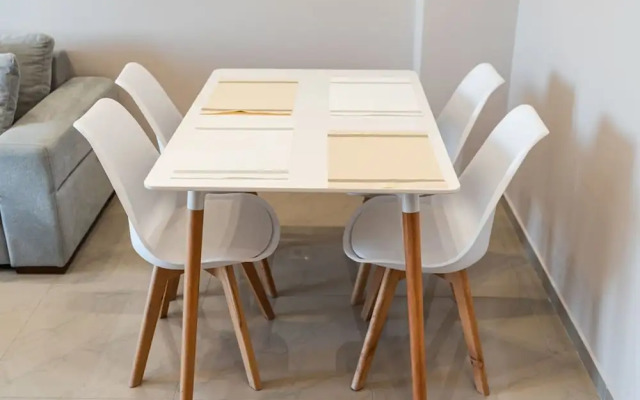 Olivia s Apartment 25