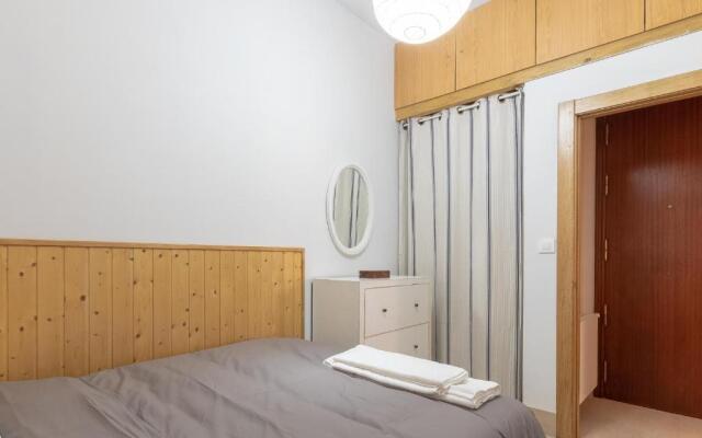 BILBAO INDAUTXU XI by Aston Rentals