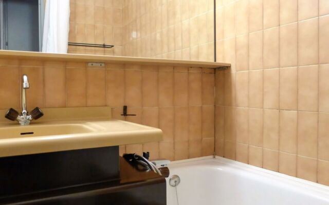 Le Chamois Blanc 33116