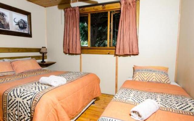 Hippo Water Front Lodge