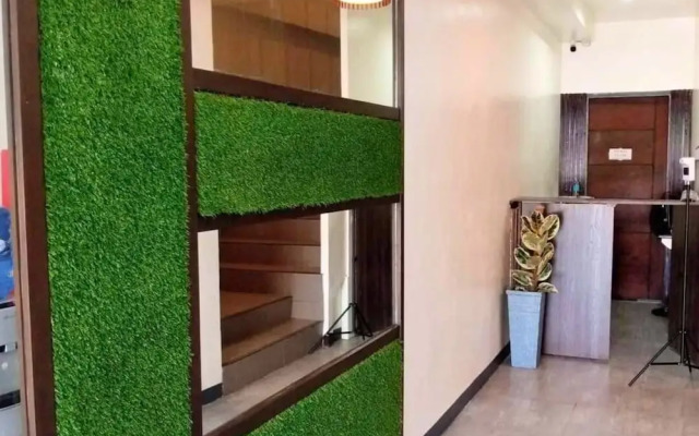Pacific Palm Suites Davao powered by Cocotel