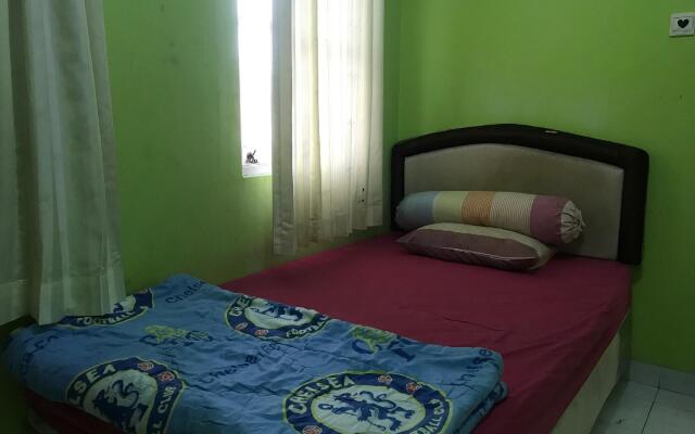 OYO 90204 Surya Inn Syariah