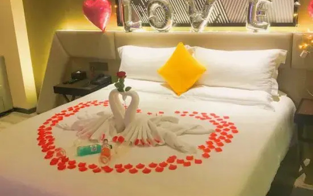 IU Hotel·Beihai Beibu Gulf Old Street