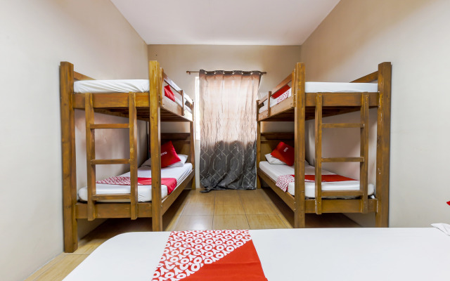 ZEN Rooms Basic Metrodeluxe Pasay