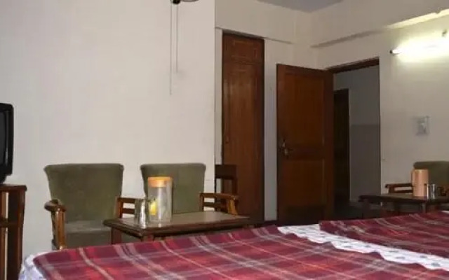 Hotel Bhagwati Palace