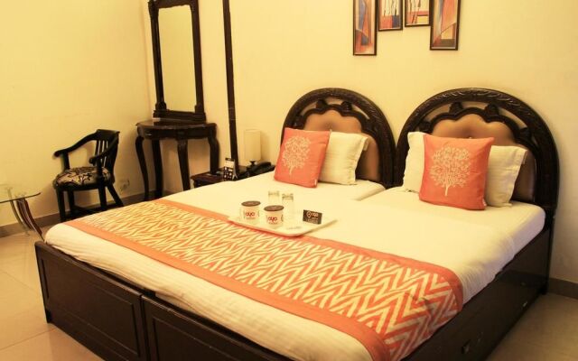 OYO Rooms Akashneem Marg II