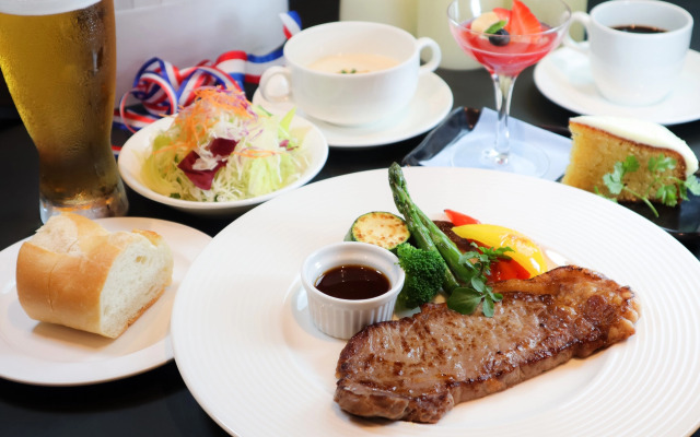 Empire Hotel Osaka