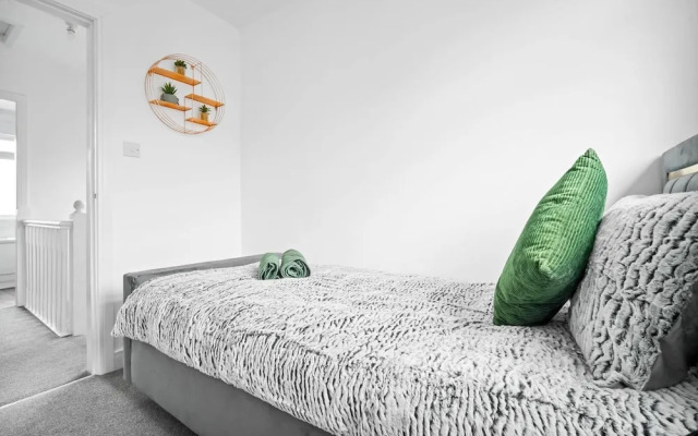 The Rock, Solihull Retreat Birmingham Airport