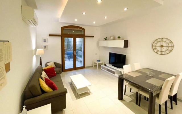 Gee9teen Gozitan Villa, Pool & Whirlpool