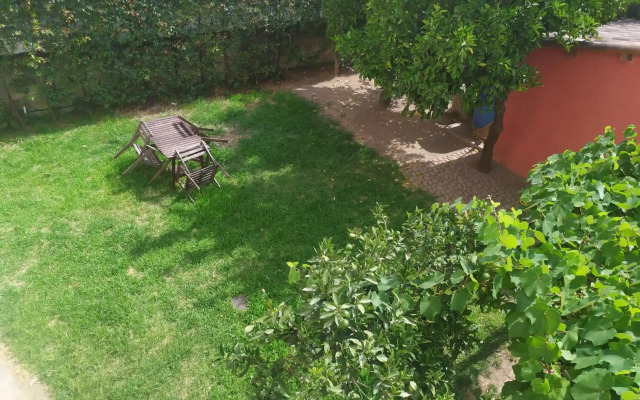 Barnet House Lamezia