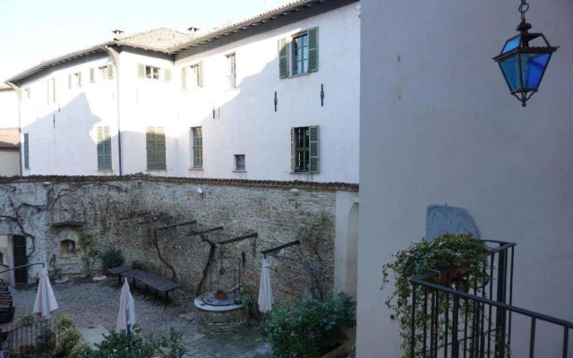 Relais dell'osso. La Loggia