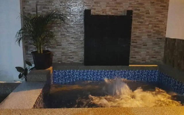 San Roque Hostal
