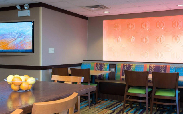 Fairfield Inn & Suites Columbus East