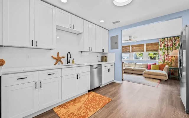 Coastal Sanctuary Near IMG and Beaches