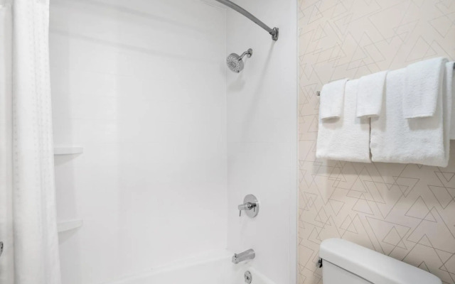 Holiday Inn Express Meadville (I-79 Exit 147a) by IHG