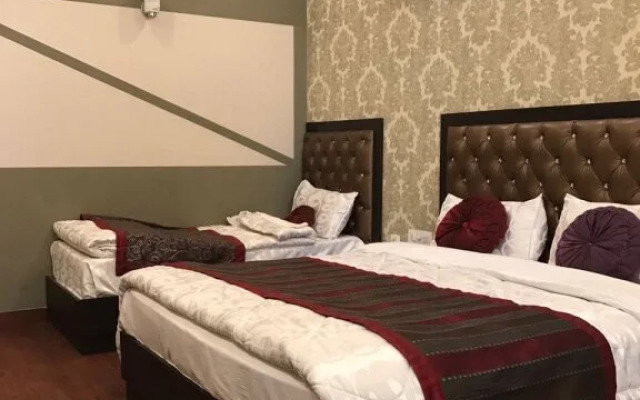 Hotel Krishnam Vrindavan