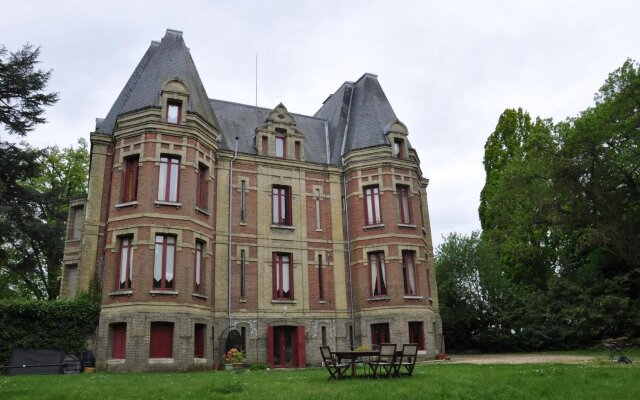 Château De La Croix Bizet