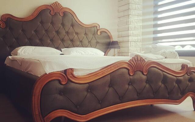 Hotel Erol