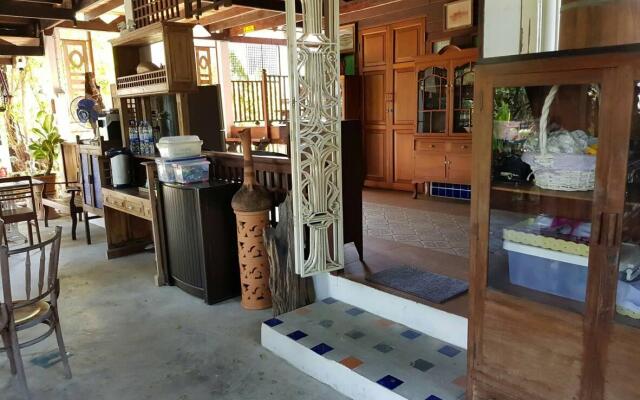 Ayutthaya Antique Homestay
