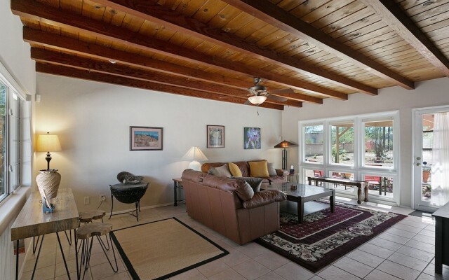 Tucson Getaway - 3 Br Home