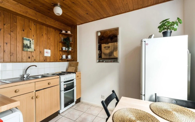 Quirky & Cosy 2BD Mews Flat in Paddington