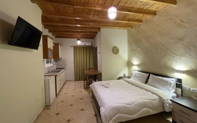 Arial Penthouse Suites
