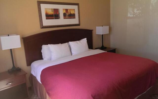 Country Inn and Suites Tulsa