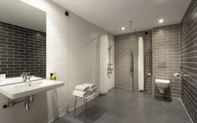 Holiday Inn Express Brussels Airport