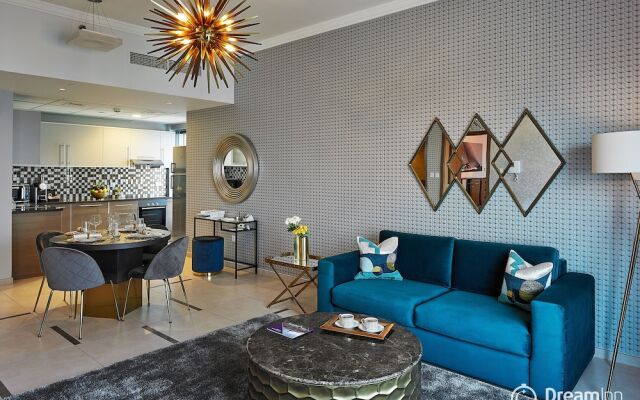 Dream Inn 48 Burj Gate Luxury Homes