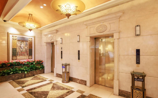 Grand Noble Hotel