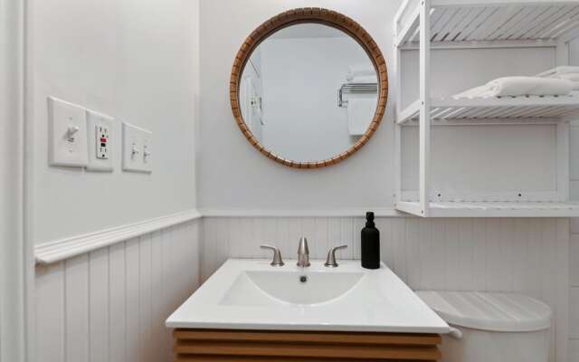 Okanagan Lakefront Resort