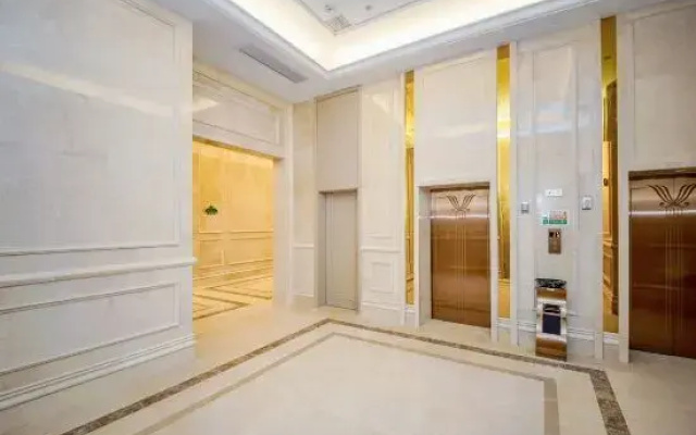 Vienna International Hotel (Changsha Zhounan Middle School Xiufengshan Subway Station)