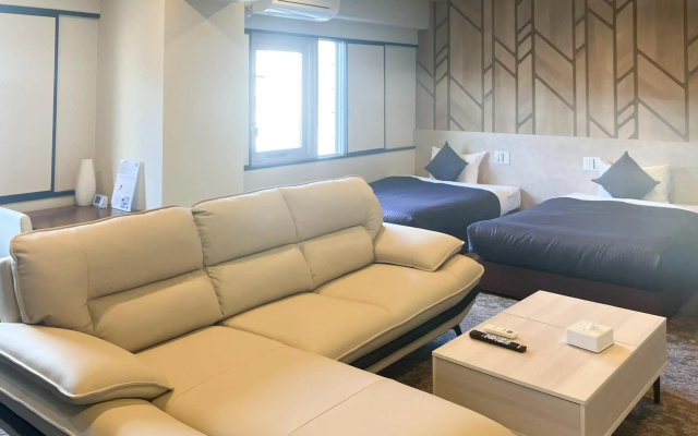 Hotel Livemax Naha