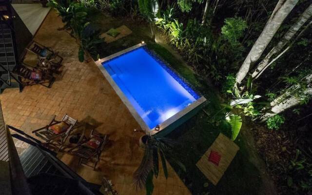 Casa do Arvoredo - casa com serviços