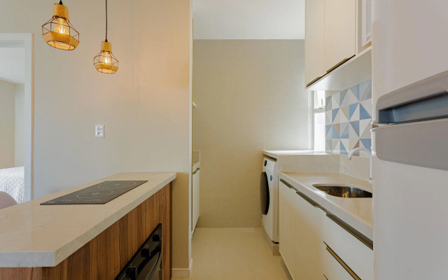 VT05 Maravilhoso Quarto e Sala a 300m da Praia