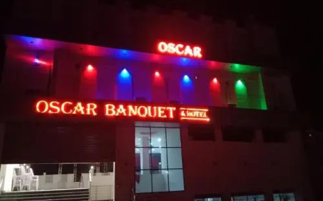Oscar Banquet And Hotel