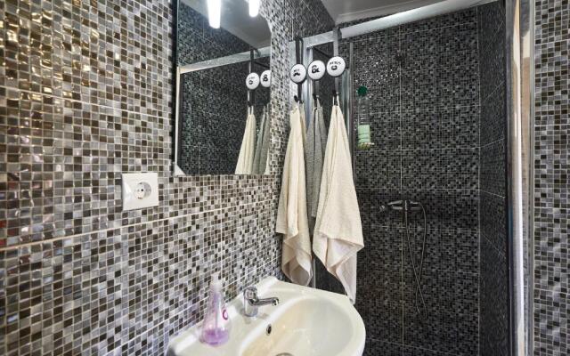 Sun house - Near Sintra - Triple Rooms - Kitchen - Pool